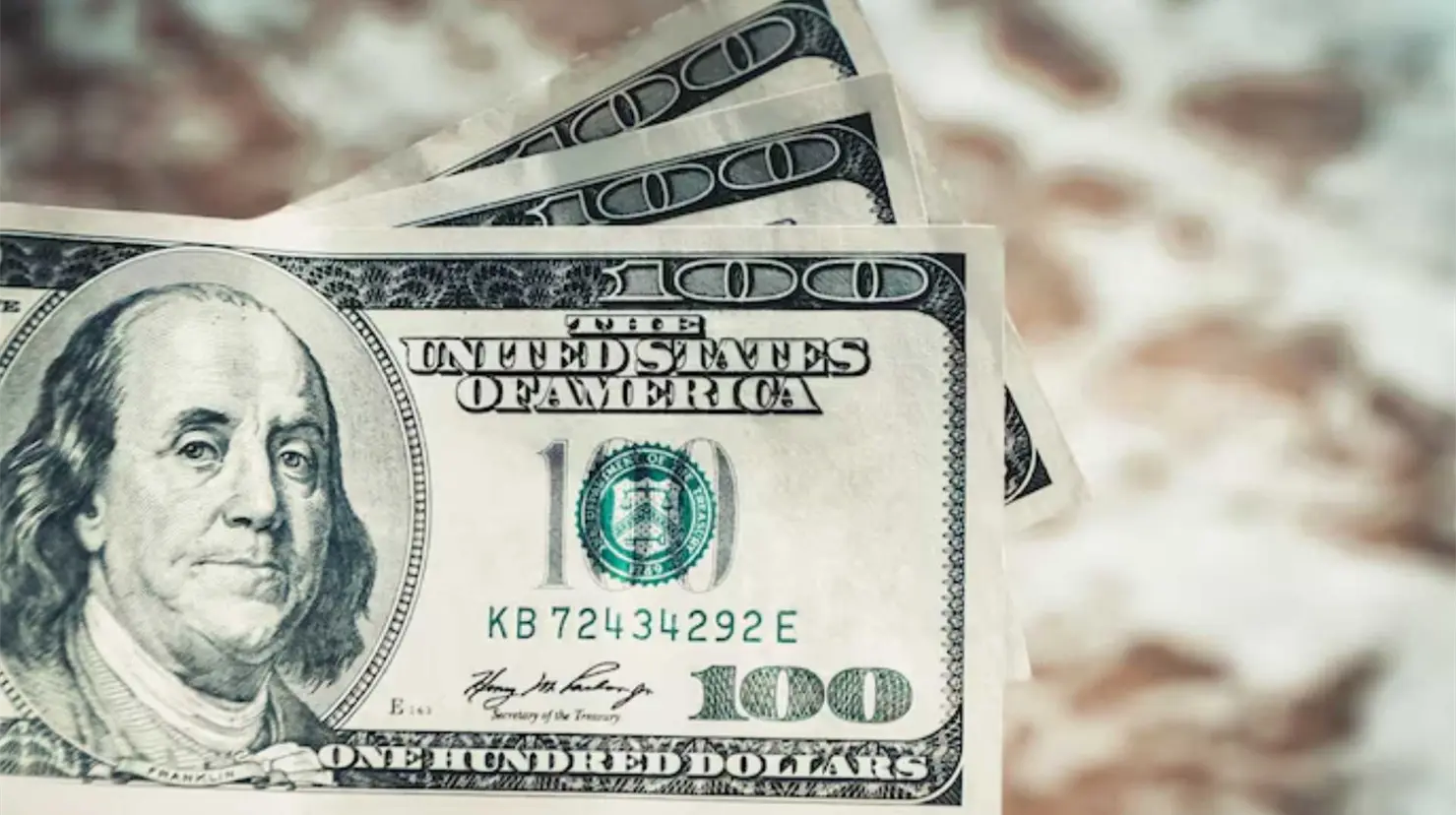 ¿A cuánto está el dólar hoy jueves 4 de junio? Así cotiza el tipo de cambio en los principales bancos