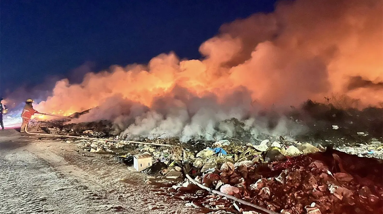 Arde basurón de Huatabampo
