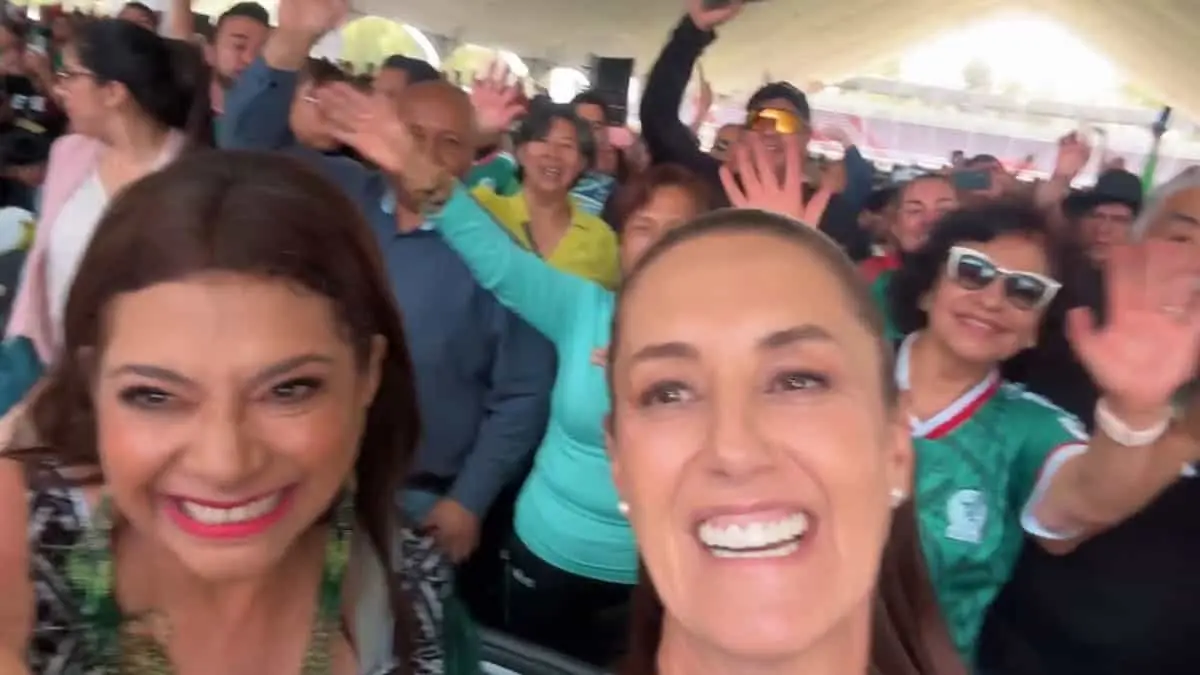 Claudia Sheinbaum y Clara Brugada siguieron la inauguración del Mundial 2026 desde el Deportivo Hermanos Galeana, en la alcaldía Gustavo A. Madero.