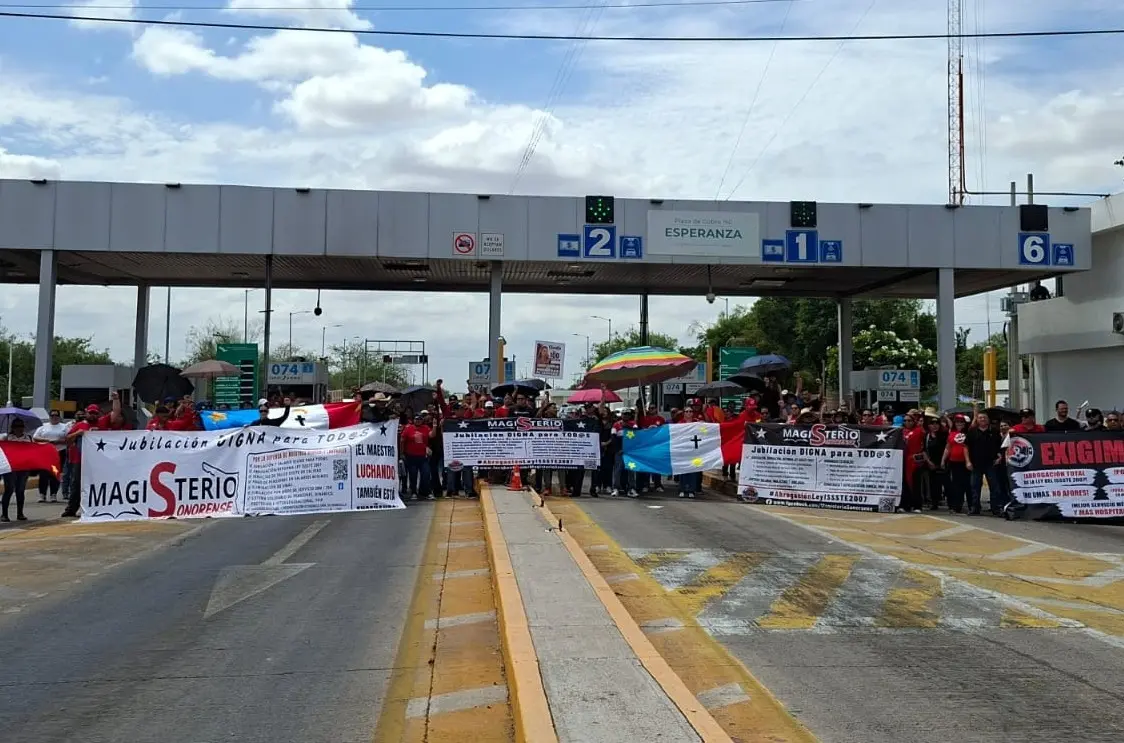 Los maestros continúan con las acciones de resistencia civil en las aulas y calles de la región