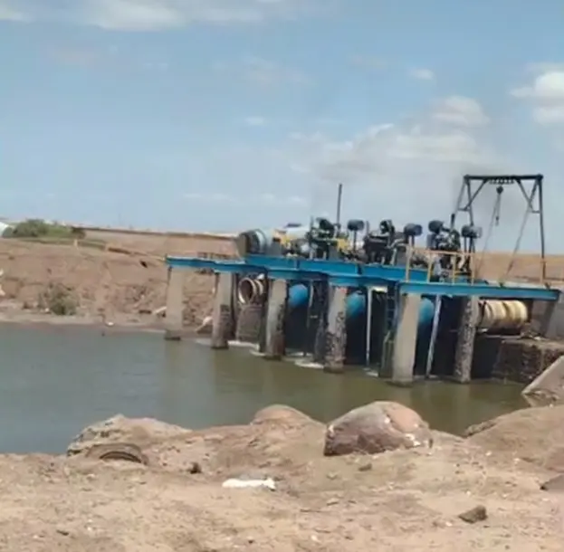 Avanzan pescadores en defensa de larvas