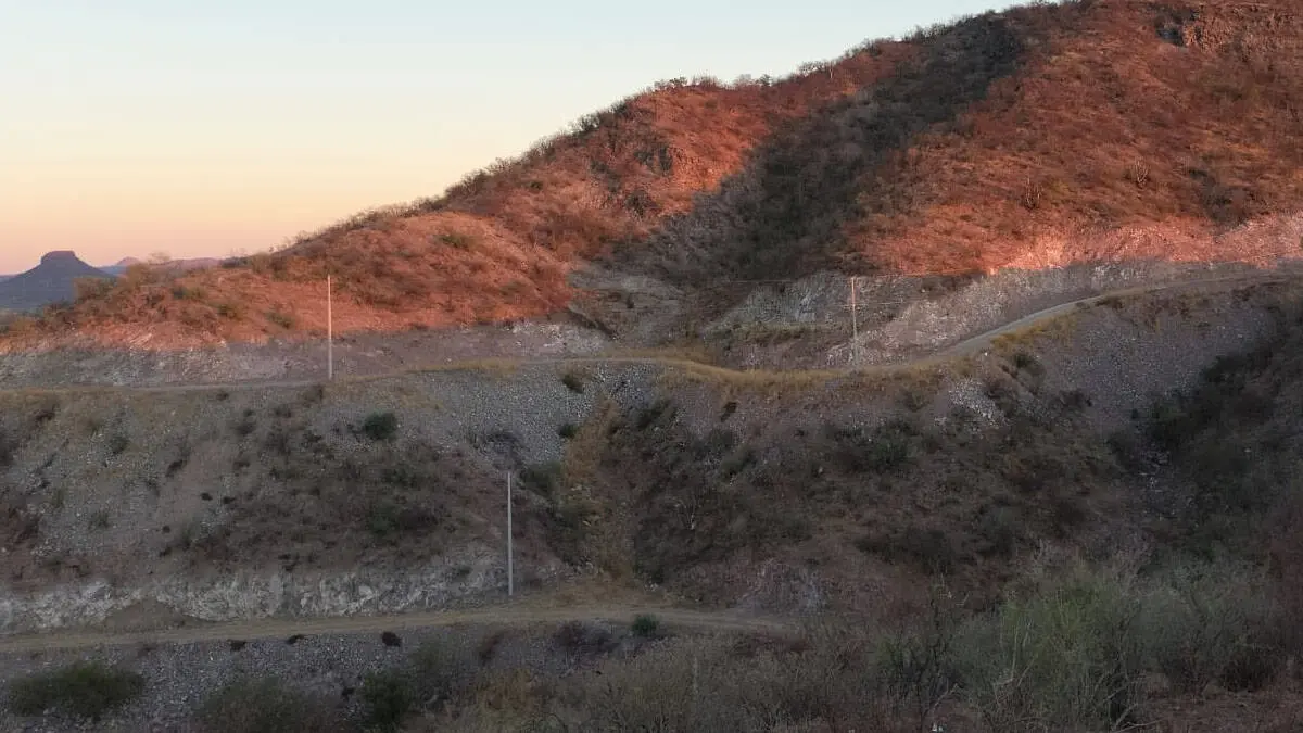 Prevalecen las altas temperaturas en Sonora; hoy, el termómetro podría marcar hasta 45 grados centígrados.