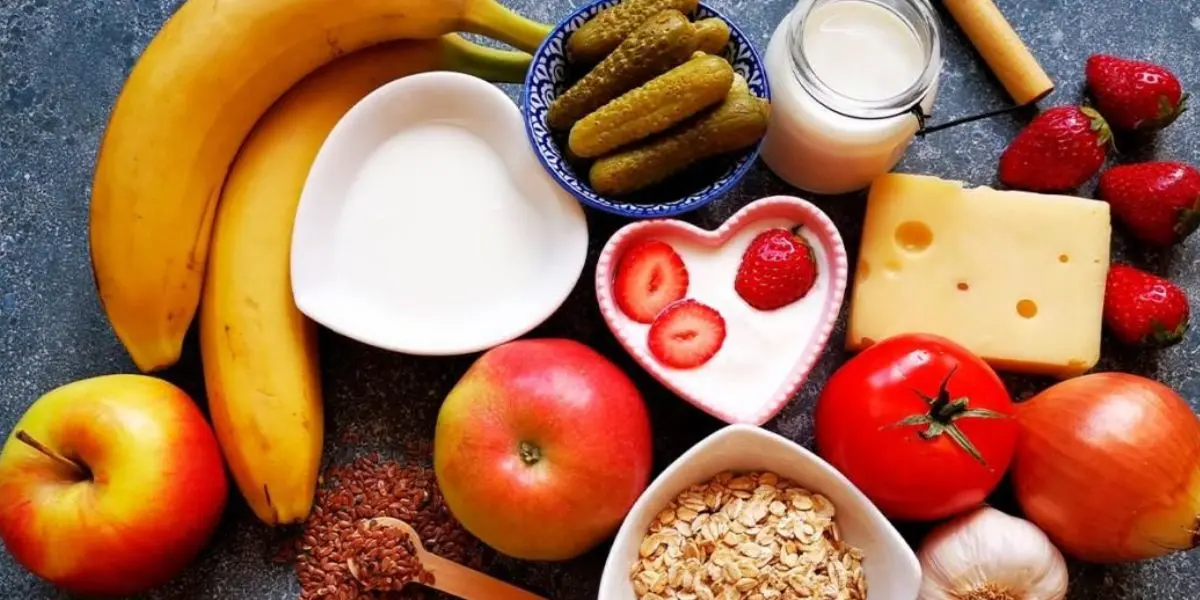 Productos fermentados y alimentos con compuestos bioactivos son analizados por científicos debido a sus posibles efectos positivos en el bienestar de las personas.