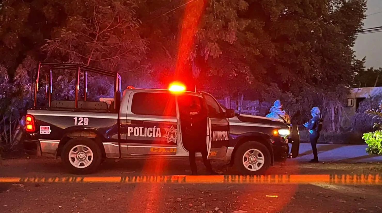 Asesinan a mujer en la Leandro Valle