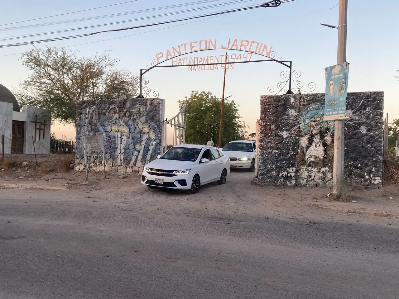 Los panteones cobran vida cada fin de semana en Navojoa