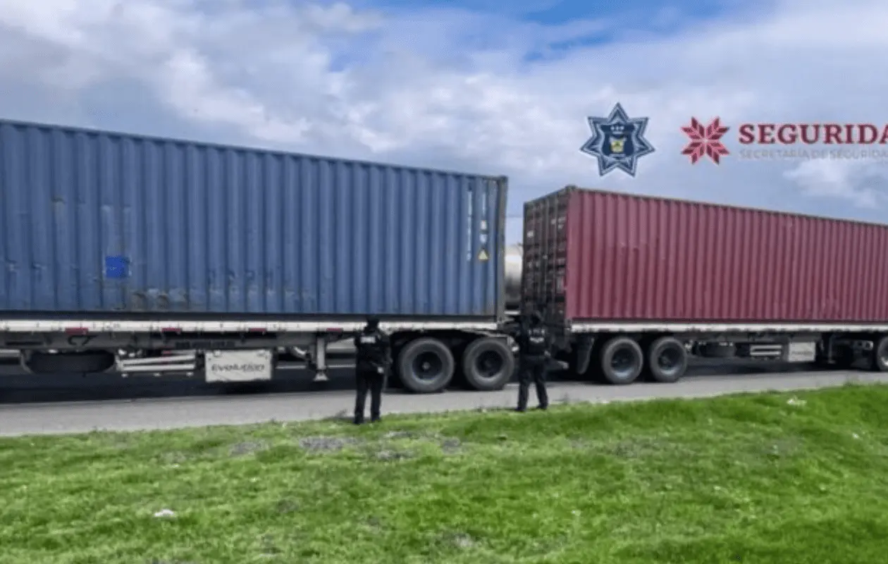 Recuperan 64 toneladas de vino tras robo de tractocamión en Hidalgo