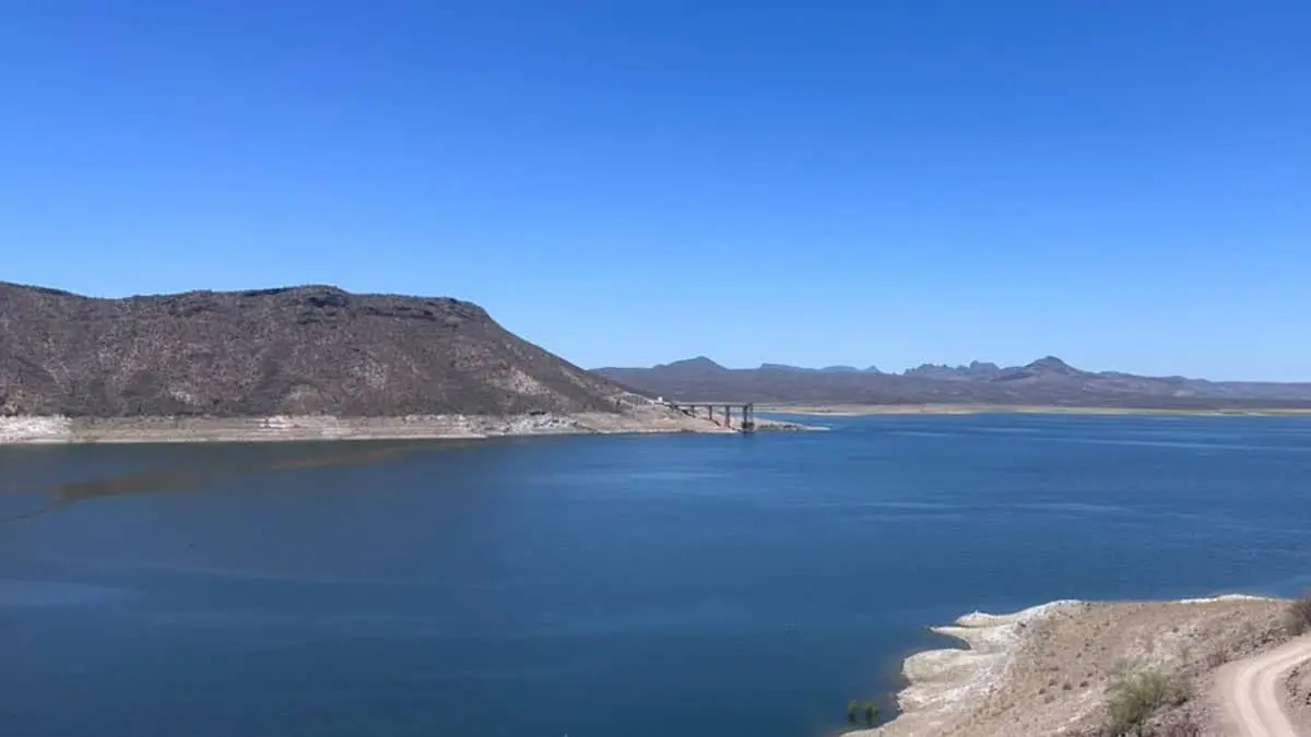 La combinación de lluvias intensas y calor extremo marcará las condiciones del clima este jueves en Sonora, por lo que se exhorta a la población a mantenerse informada.