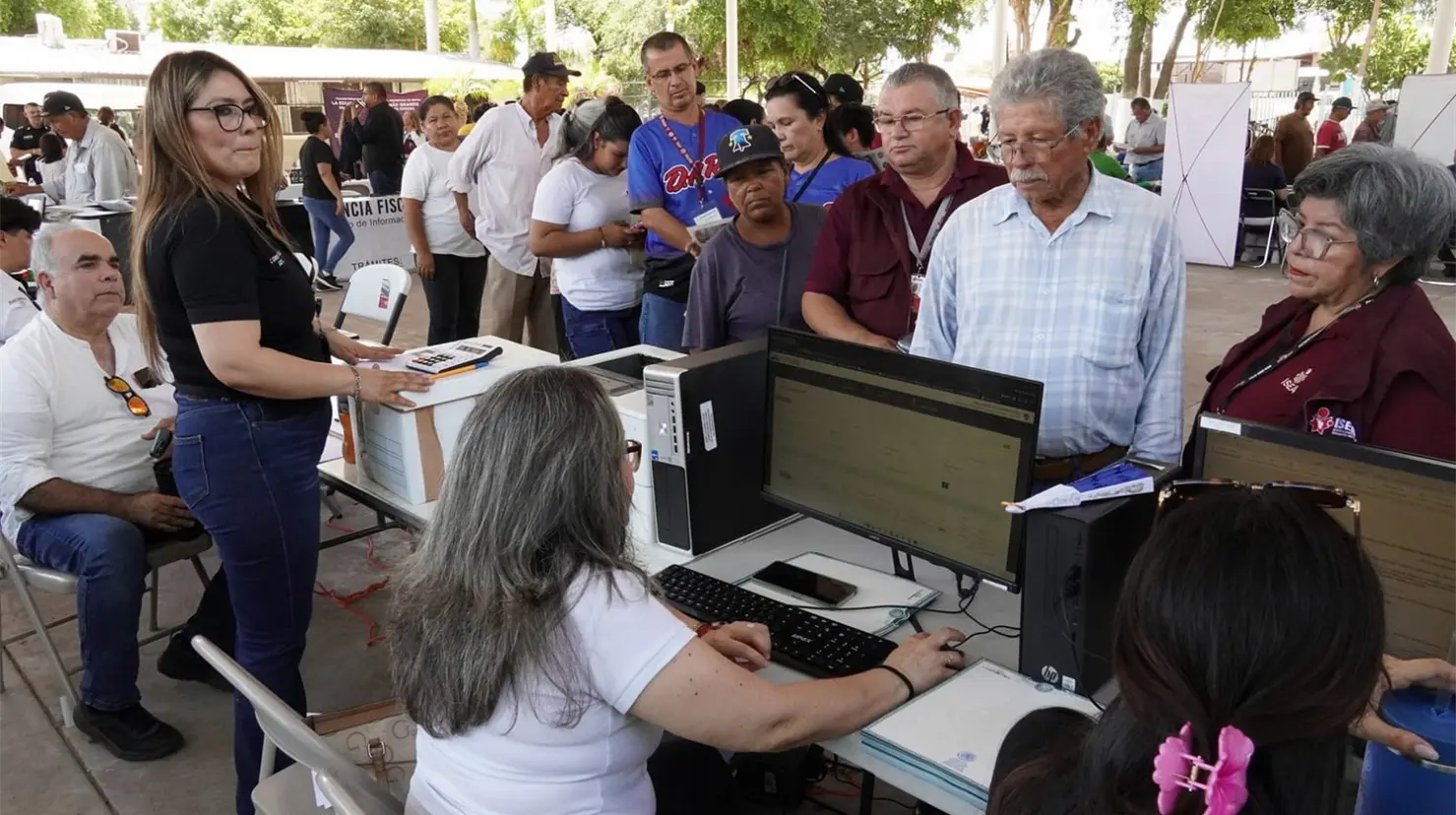 Esta es la 44 edición de la Feria por la Paz en la que los habitantes acudieron para aprovechar de los servicios