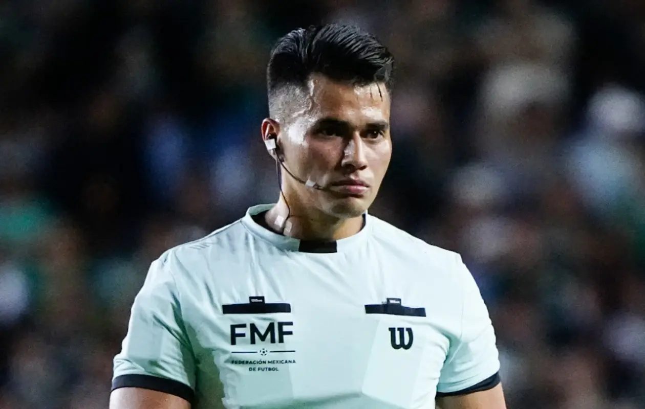 Árbitro mexicano Guillermo Pacheco Larios participará en la Final del Mundial 2026