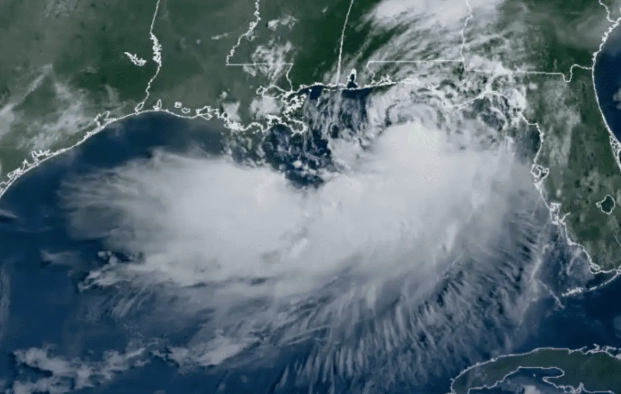 Tormenta tropical Bertha amenaza Florida con lluvias intensas e inundaciones costeras