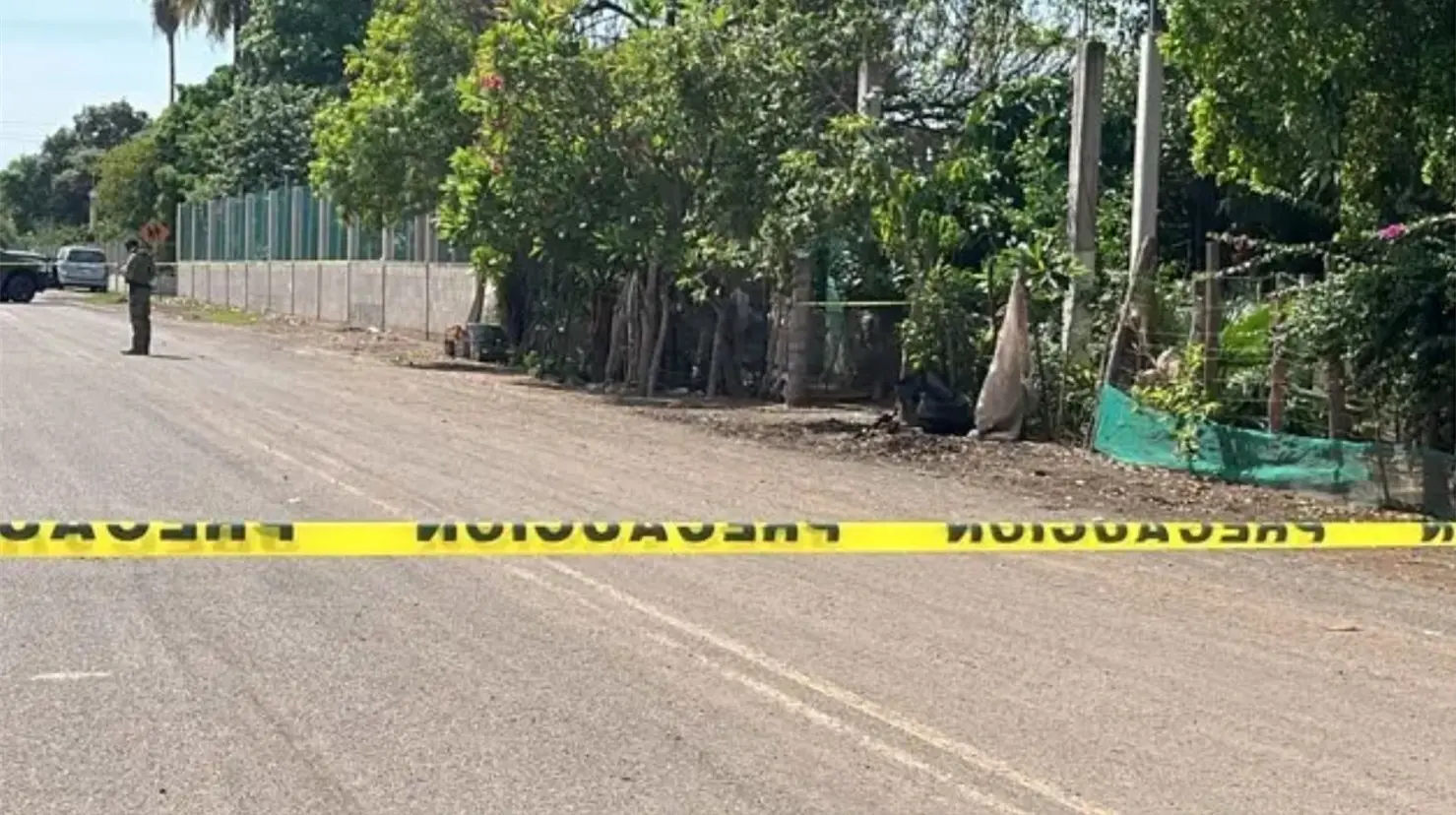 Los primeros reportes señalan que padre e hijo presentaban huellas de violencia y heridas producidas por disparos de arma de fuego
