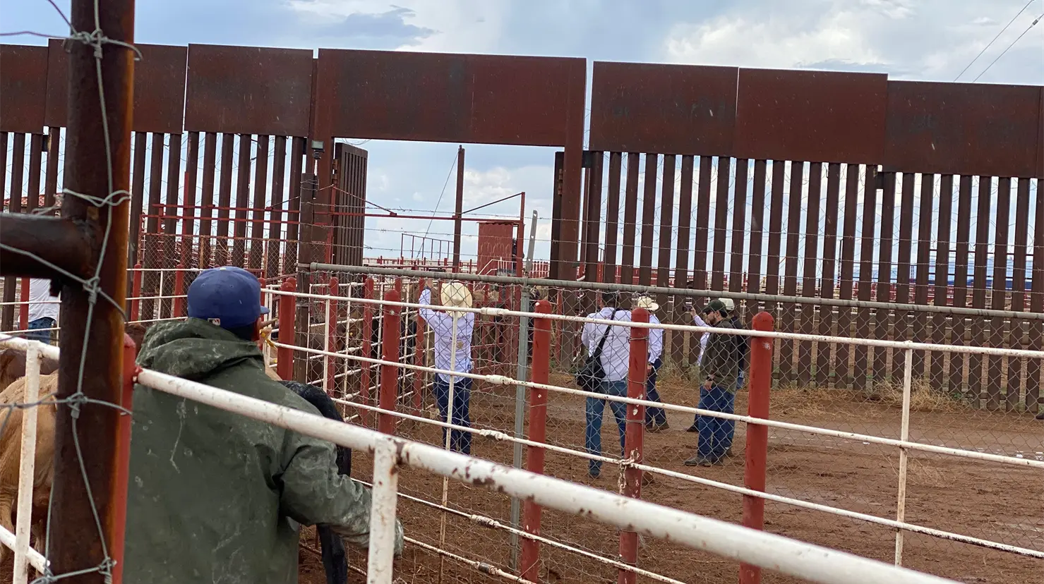 El último cierre de la frontera fue el 9 de julio del año pasado a tan solo tres días de la apertura de la cuarentenaria de Agua Prieta, la cual había sido la primera en abrir luego de casi dos meses de haber permanecido cerrada, esto debido a que Estados Unidos girara órdenes debido a un brote de gusano barrenador en el Estado de Veracruz