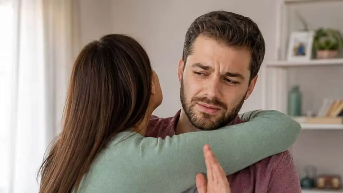 ¿Por qué algunas personas rechazan los abrazos? Esto explica la psicología