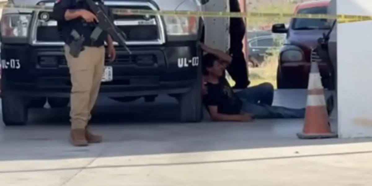 Autoridades investigan la muerte de un niño de cuatro años localizado inconsciente dentro de un automóvil en Ciudad Juárez, Chihuahua.