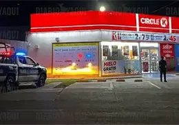 Asaltan tienda de conveniencia en la calle 300; empleado fue encerrado en bodega