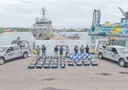 Marina intercepta lancha con más de una tonelada de cocaína frente a Chiapas
