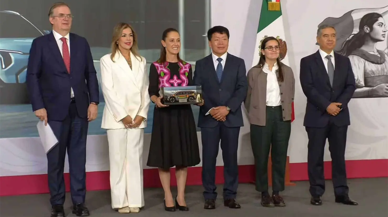 Kia apuesta por México con millonaria inversión para fabricar su primer auto eléctrico