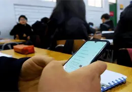 Congreso de Sinaloa aprueba regulación del uso de celulares en escuelas de educación básica y media superior