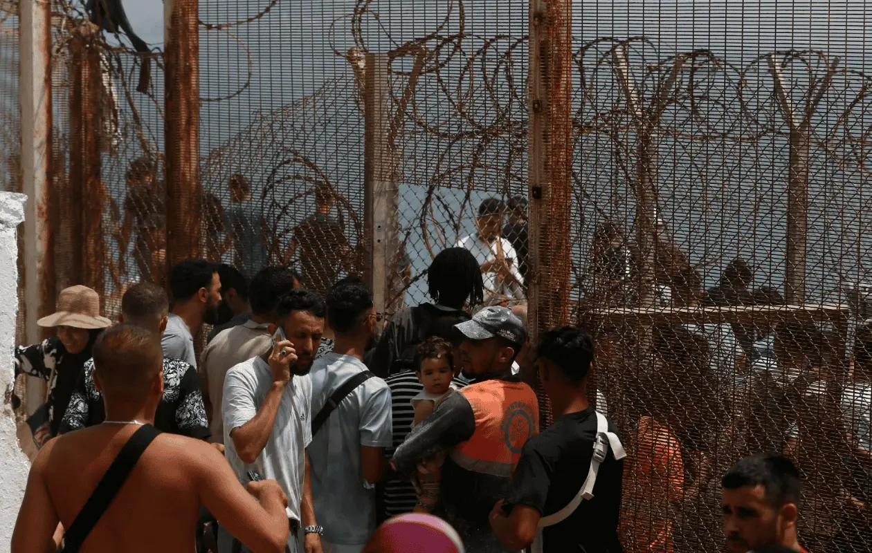 Italia suspende Schengen con España tras tensión por crisis migratoria en Ceuta