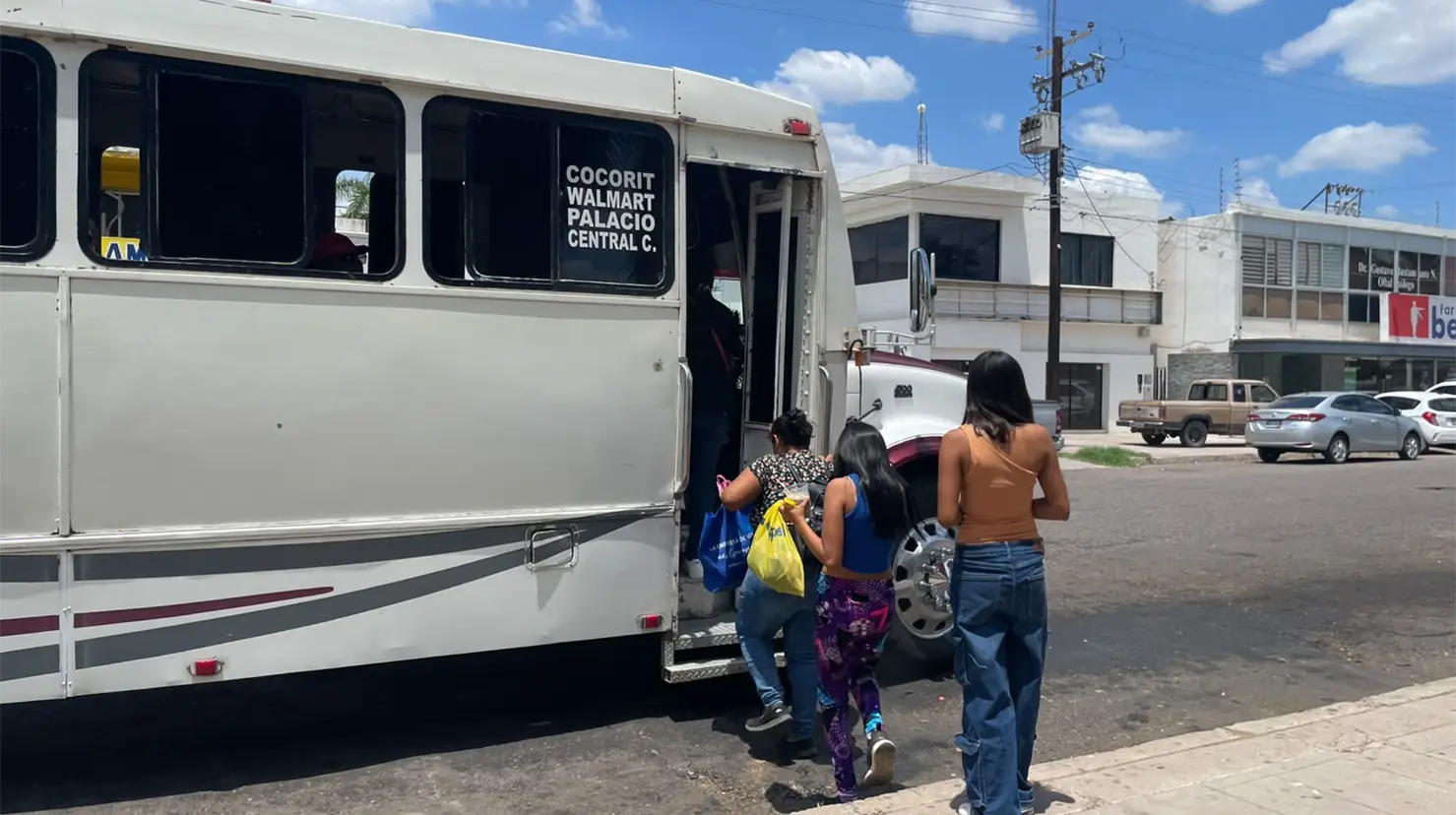 Los operadores iniciaron a colocar los nuevos precios con más de dos semanas de anticipación para que se preparen los usuarios