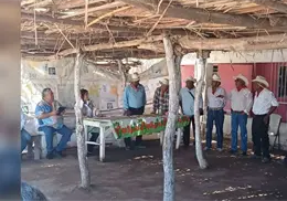 Critican figura del gobernador tradicional Mayo