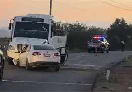 Fatal accidente en carretera a San José de Guaymas