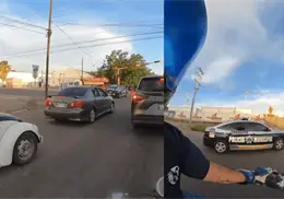 VIDEO: Patrulla de Cajeme se pasa semáforo en rojo y motociclista la sigue para comprobar si iba a una emergencia
