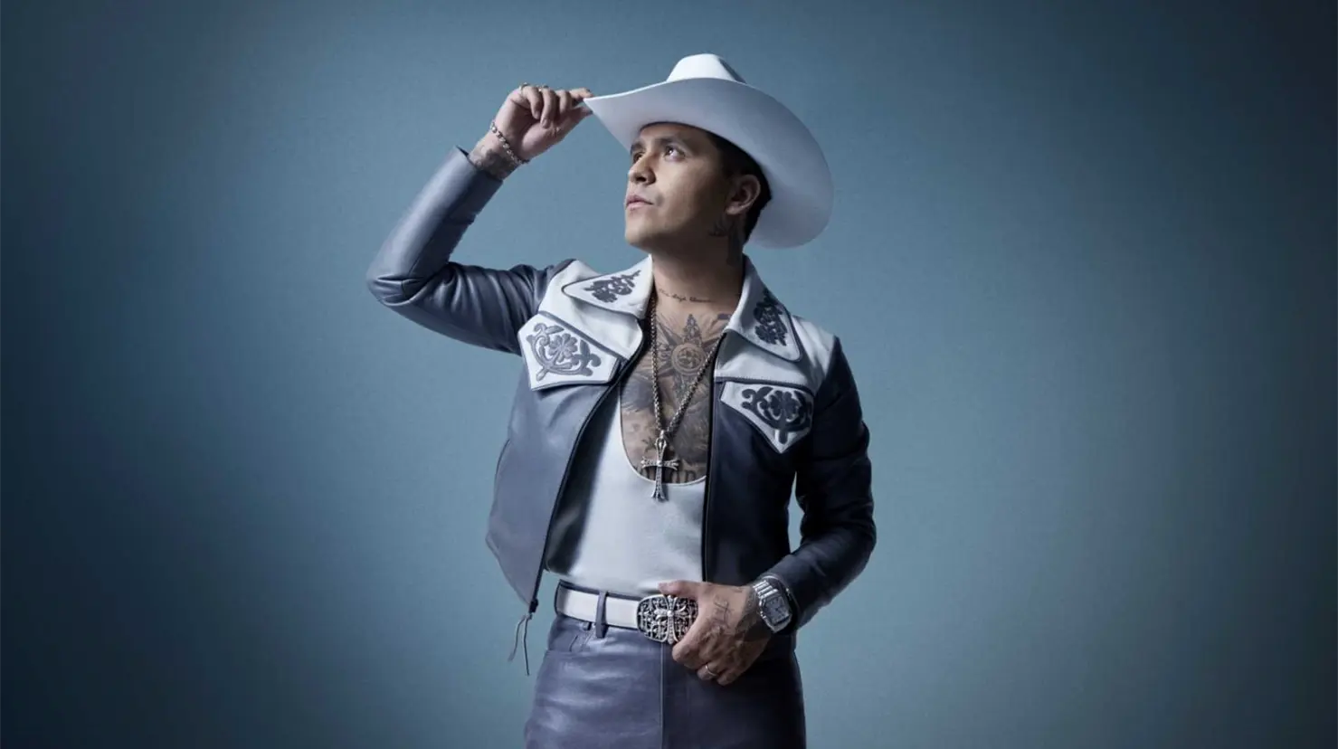 Colectivo feminista exige retirar a Christian Nodal del cartel de la Feria Internacional del Globo