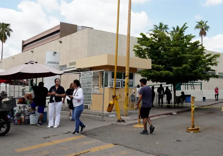 Ocasiona molestias apagón en IMSS Obregón
