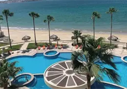 Niño de 11 años es rescatado tras sufrir principio de ahogamiento en alberca de hotel en San Carlos