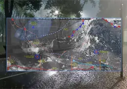 Onda tropical 24 y monzón mexicano provocarán lluvias intensas en estos estados