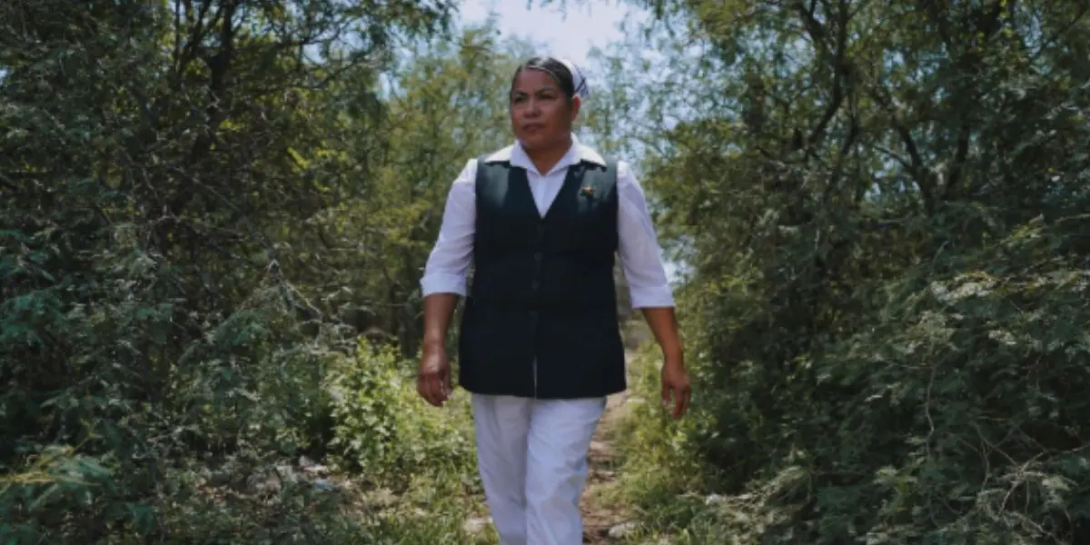 Marcela Ayde, enfermera mayo que ayuda a pacientes indígenas a comunicarse con personal médico en Navojoa. (Fotos/ZoeRobledo)