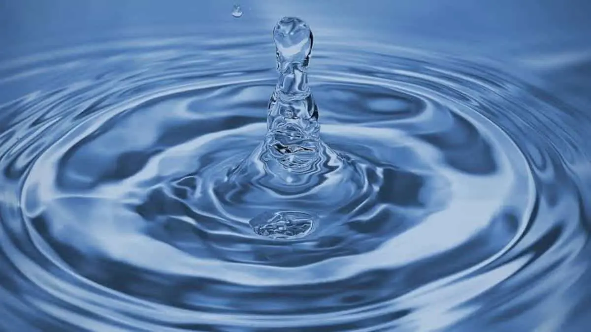 ¿Se puede fabricar agua en un laboratorio? La ciencia responde por qué no es la solución a la sequía