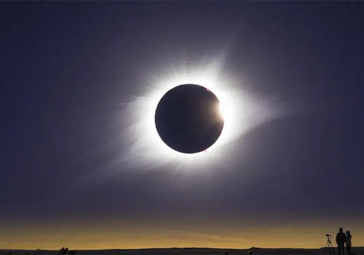 Eclipse total de sol en agosto: Fecha y dónde ver este fenómeno