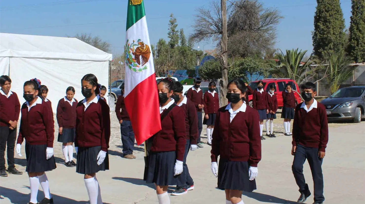 SEP cambia la elección de la escolta escolar; ya no será exclusiva para alumnos con mejores promedios
