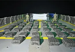 Marina asegura mil 170 kilos de cocaína frente a costas de Guerrero Marina asegura mil 170 kilos de cocaína frente a costas de Guerrero