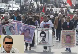 Padres de los 43 normalistas de Ayotzinapa exigen que Ángel Aguirre permanezca en prisión Padres de los 43 normalistas de Ayotzinapa exigen que Ángel Aguirre permanezca en prisión