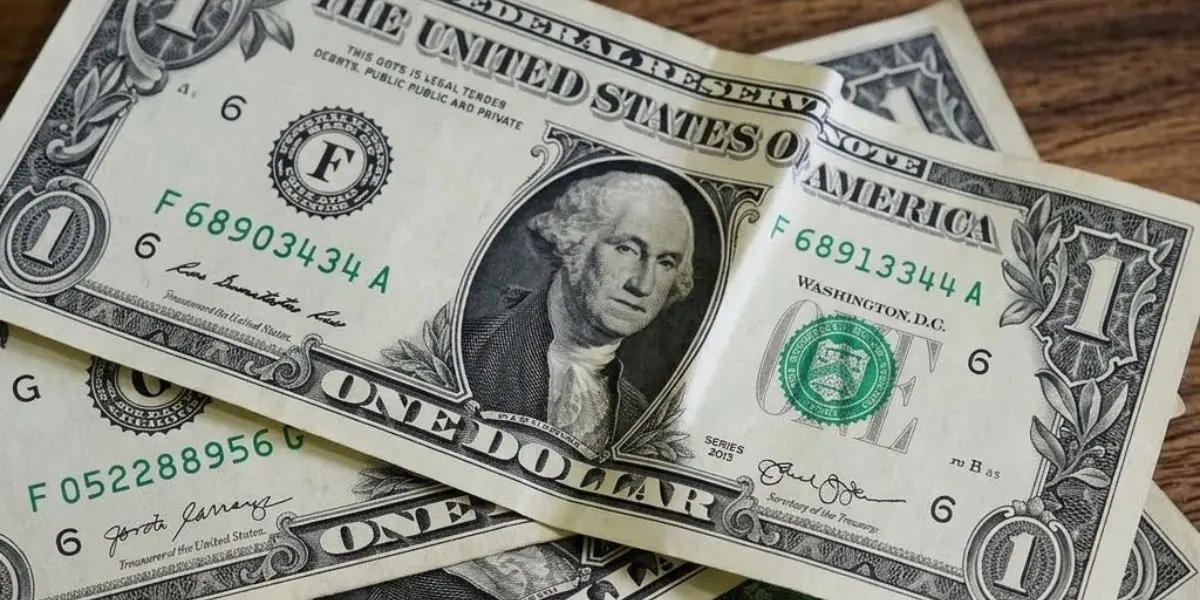 Conoce las cifras de referencia y los valores bancarios disponibles para la moneda estadounidense durante esta jornada.