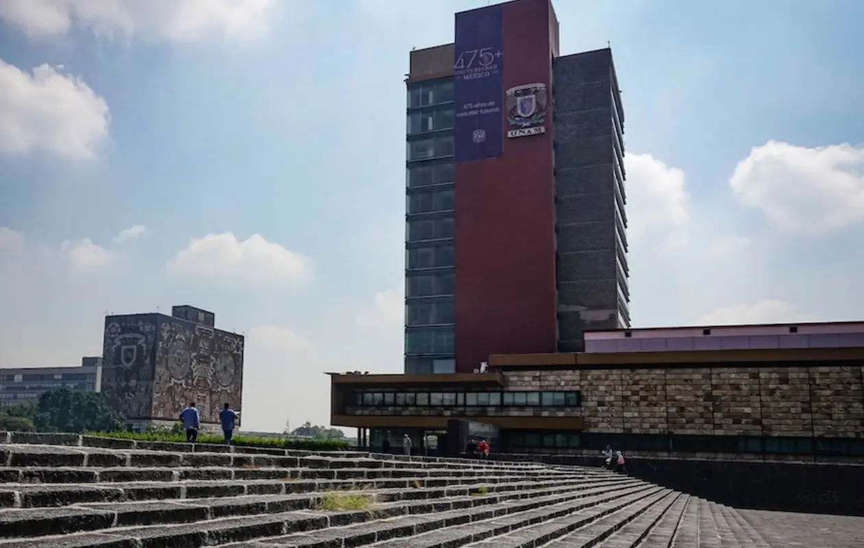 Juez desecha amparo contra suspensión del examen de admisión de la UNAM