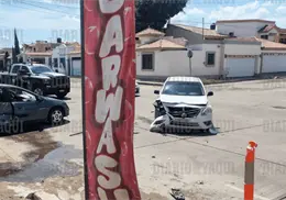 Aparatoso choque en la Náinari del Yaqui