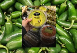 Taylor Farms retira salsas y guacamole en EU por brote de salmonela ligado a jalapeños de Sinaloa Taylor Farms retira salsas y guacamole en EU por brote de salmonela ligado a jalapeños de Sinaloa