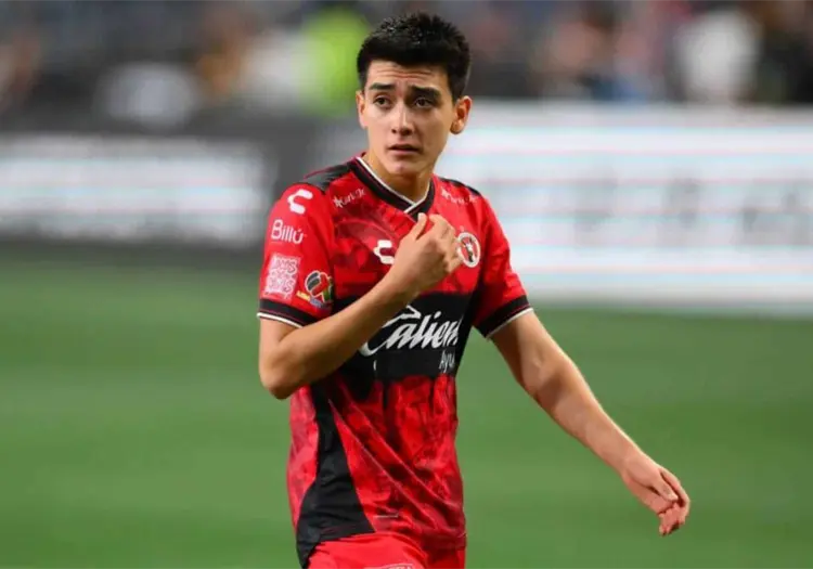 Gilberto Mora tendría los días contados con Xolos; Toño Rodríguez revela que dejará Tijuana