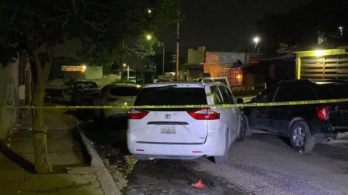 Joven de 21 años es asesinado por su pareja a puñaladas frente a su hijo de 4 años en Saltillo