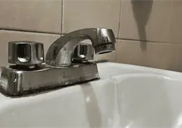Corte de energía deja sin agua potable al centro y norte de Ciudad Obregón