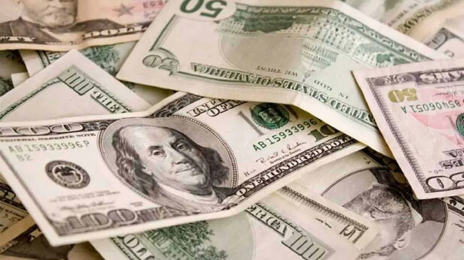 Precio del dólar hoy miércoles 12 de agosto: Peso mexicano se acerca a los 17 pesos