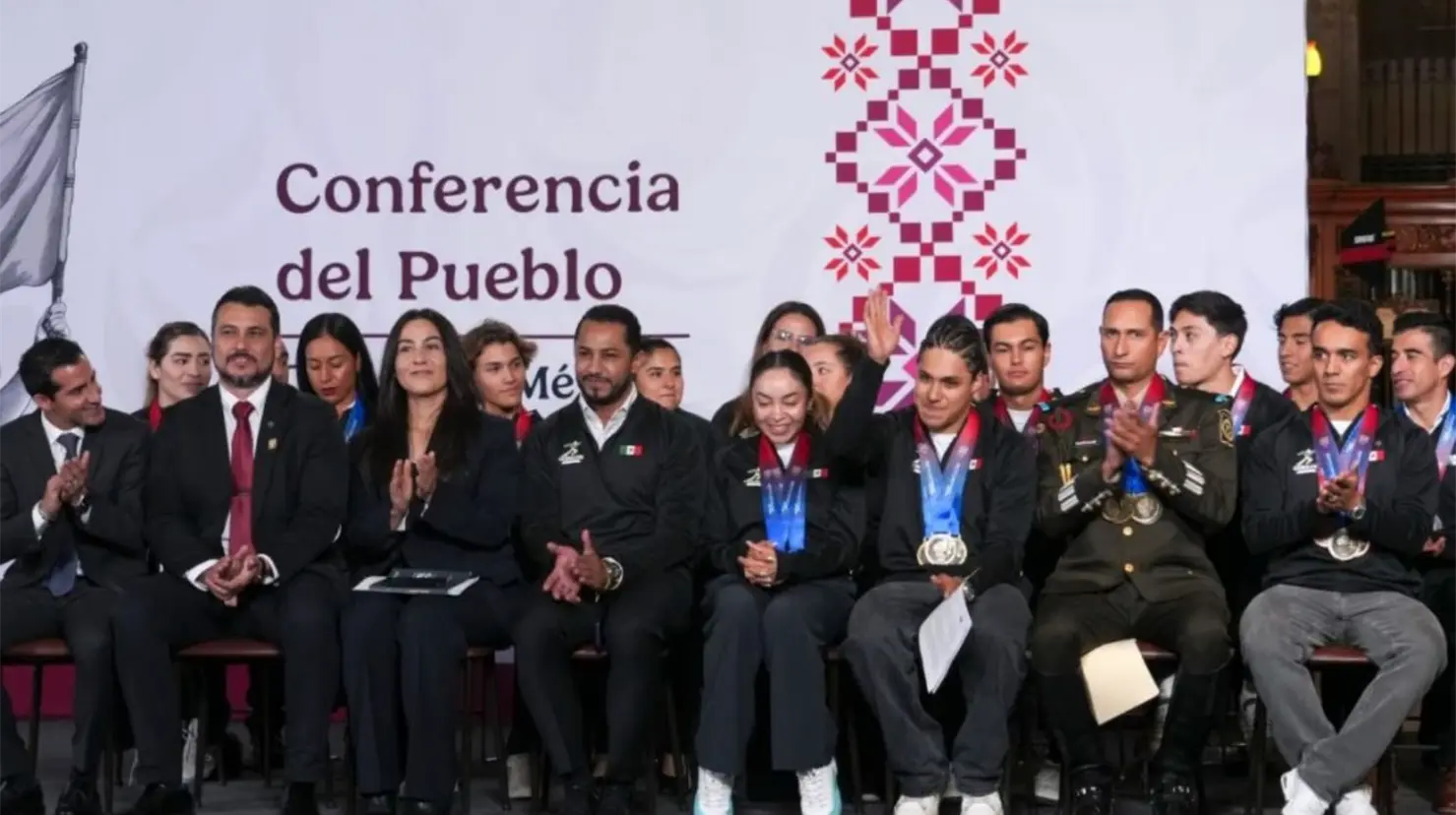Sheinbaum anuncia incremento de estímulos económicos para medallistas de los Juegos Centroamericanos