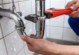 ¿Fugas, drenajes tapados o fallas en el boiler? Estos son los servicios de plomería más solicitados en México