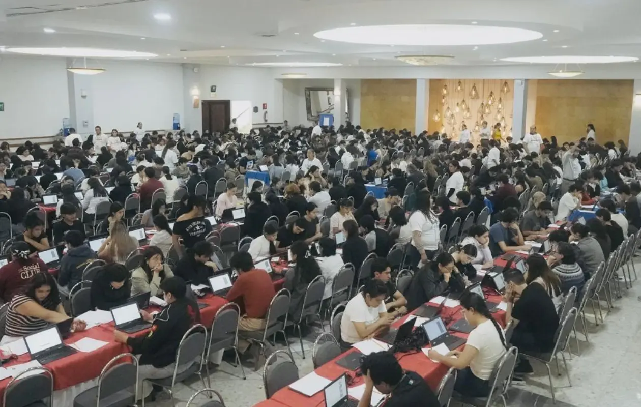 UNAM analiza regresar al examen de admisión presencial con sedes foráneas
