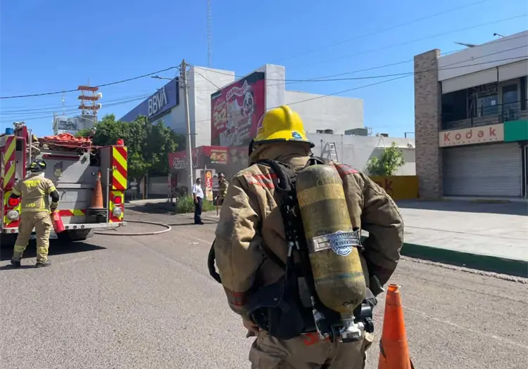 Se registra incendio en restaurante Chinaloa de Ciudad Obregón