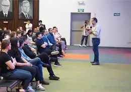 Invita “Toño” Astiazarán a jóvenes a conocer experiencia de energía limpia